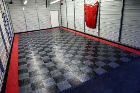 Rubber interlocking garage floor tiles with coin top pattern | Flooring Ideas | Floor Design ...