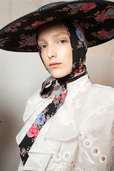 Modest Fashion, Fashion Outfits, Fashion Hats, Hut, Muslim Dress, Erdem, Fashion Show, Fashion ...