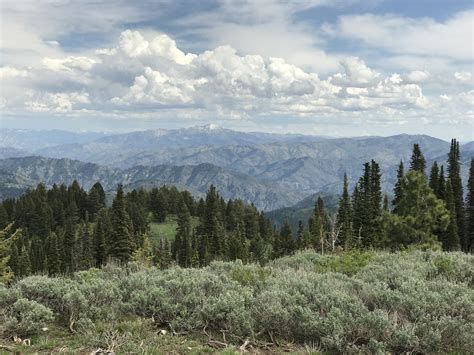 BOISE MOUNTAINS - IDAHO: A Climbing Guide