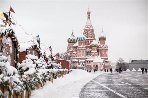 Here’s How To Enjoy Snowfall In Moscow On Your Russian Trip