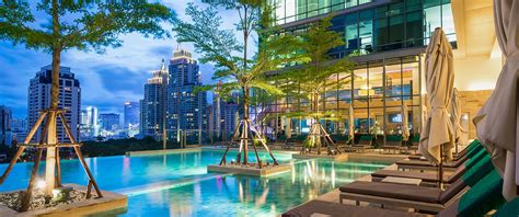 Swimming Pool | Sivatel Bangkok