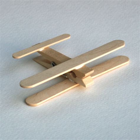 Screen free week clothespin airplanes craft – Artofit
