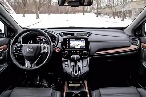 2020 Honda CR-V Review: A Little Better, a Lot More Hybrid | Cars.com