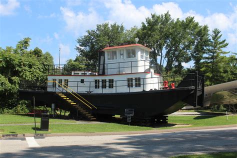 National Museum of Transportation: Tugboat by TheLOKRailfanDA on DeviantArt