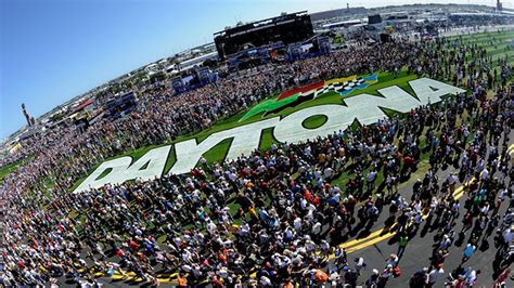 Daytona 500 schedule 2013: Start times for NASCAR's season-opening ...