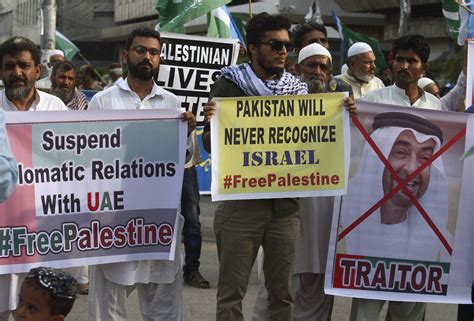 Reported visit of top official to Israel sparks outcry in Pakistan ...