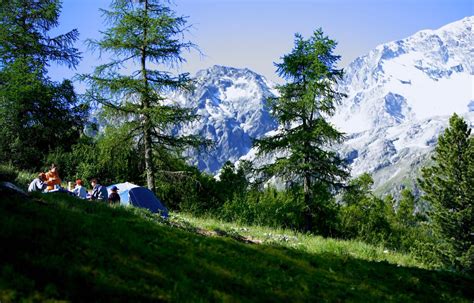 Campsites in the Alps | Mountain Campsites in the Alps