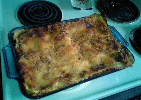 Garfield lasagna Recipe by Gnu Brown - Cookpad