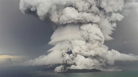 The Hunga Tonga volcano eruption touched space - TrendRadars