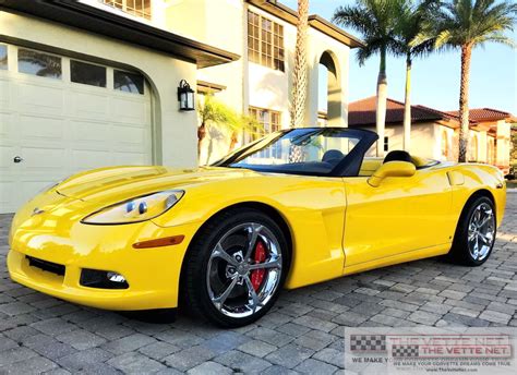 TheVetteNet.com - 2006 Corvette Convertible Velocity Yellow