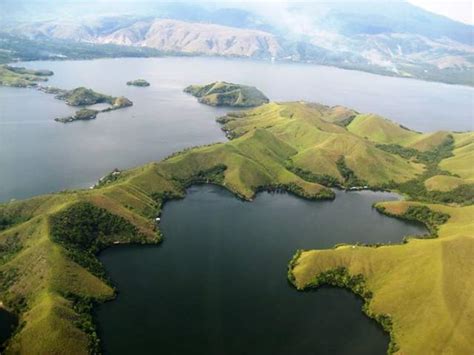 Cassanova: Danau Sentani, Danau Terluas Di Papua