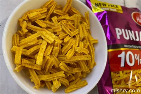 Haldiram's Punjabi Tadka Namkeen Review: Crunchy & Chatpata (2023)