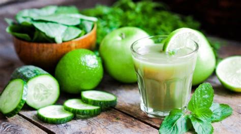 kmhouseindia: 12 Amazing Cucumber Juice Benefits for Your Skin, Hair ...