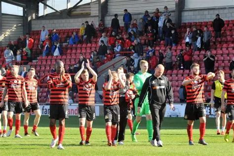 Wrexham FC 3 Braintree Town FC 0: Louis Moult brace fires home side to ...