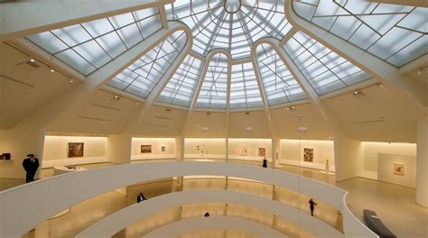 Solomon R. Guggenheim Museum Tours - Book Now | Expedia