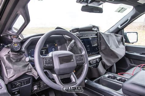 📸 2024 F-150 Interior Facelift Revealed on 3 Trims | F150gen14 -- 2021 ...