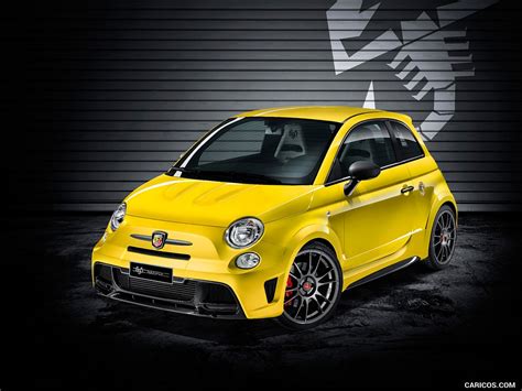 2016 Abarth 695 Biposto Record | Caricos.com