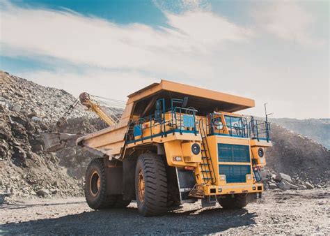 Quarry Mining in a Quarry by Machines Stock Image - Image of gold, handmade: 189474335