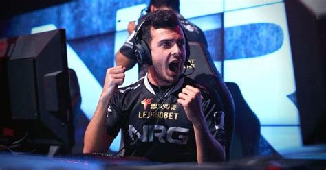 CS:GO Pro Tarik to Attempt Full-Time Streaming, Talks About Possible ...