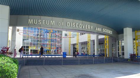 FORT LAUDERDALE, USA - JULY 11, 2017: Beautiful Visit of the Museum of Discovery and Science ...