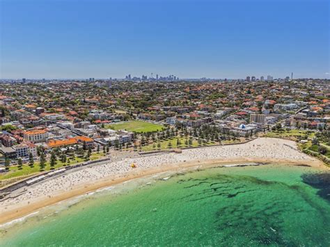 Coogee Beach | Sydney, Australia - Official Travel & Accommodation Website