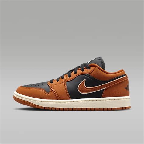 Mens Orange Shoes. Nike.com