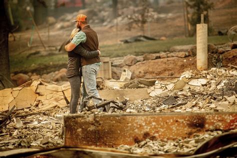 Camp and Woolsey wildfires: what they look like on the ground - Vox