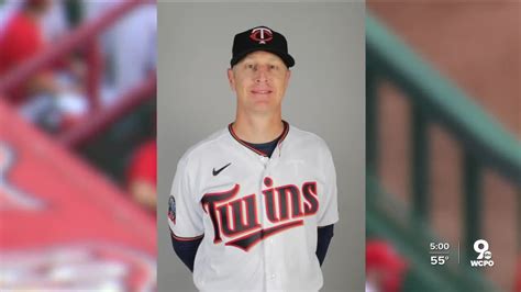 Twins bench coach, former Red Mike Bell dies of cancer