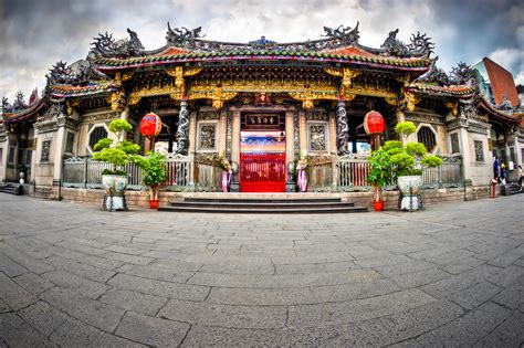 12 Unique Cultures and Customs to Try in Taiwan