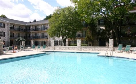 Amenities and Photos | Normandy Apartments