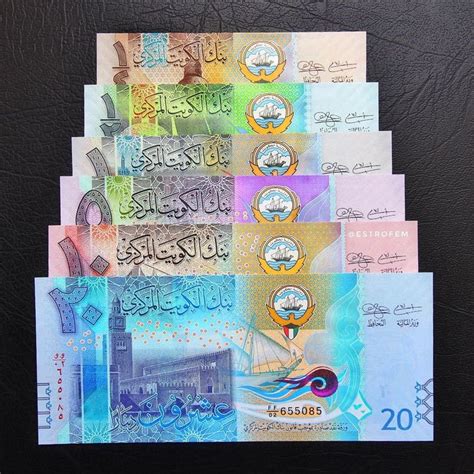 Meagan 🐼 on Instagram: “Kuwaiti Dinars Full set 🇰🇼🇰🇼 Sixth Series Issued in 2014. The most ...