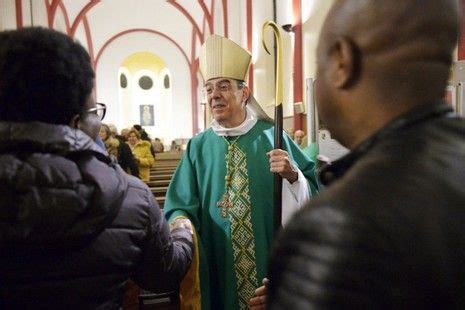 New archbishop of Paris thought of being a 'country doctor'