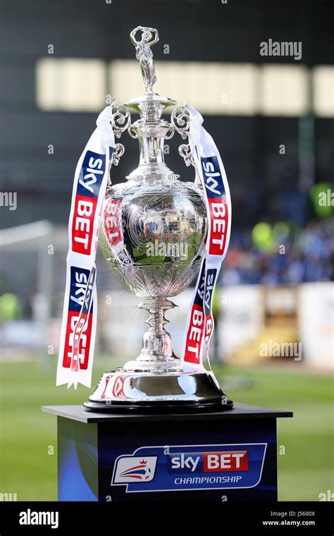 Football championship trophy hi-res stock photography and images - Alamy