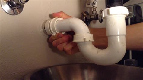 Kitchen Sink Drain Leaking In Wall | Wow Blog