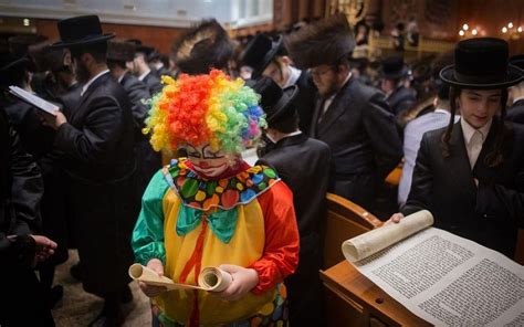 Israelis celebrate Purim carnival with costumes and drink | The Times of Israel