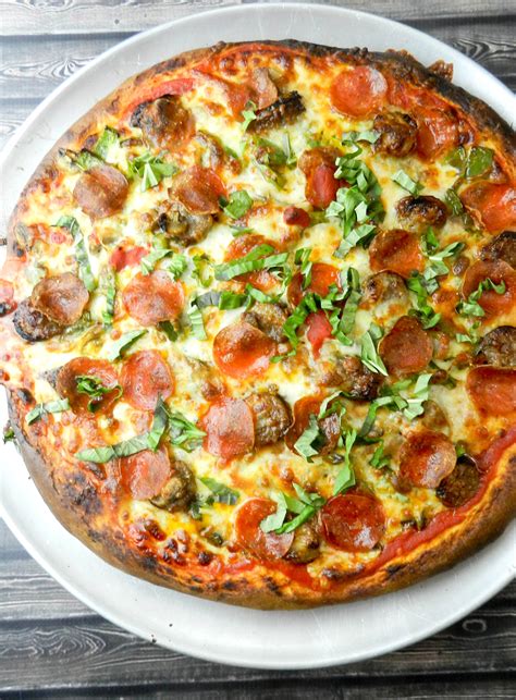 A Great Pizza Crust Recipe - Discovery Cooking