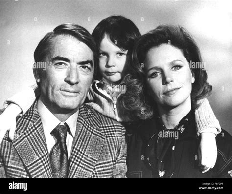 Gregory peck film the omen hi-res stock photography and images - Alamy