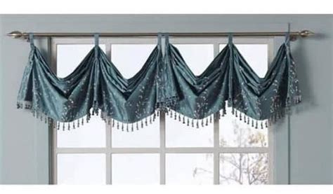 Awesome Modern Valances For Living Room Decor