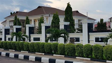 Wasiu Ayinde K1 Shows Off Ijebu Ode Mansion & Exotic Pets [PHOTOS]NaijaGistsBlog Nigeria ...