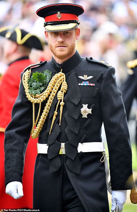 Prince Harry is banned from wearing army uniform when he gives out ...