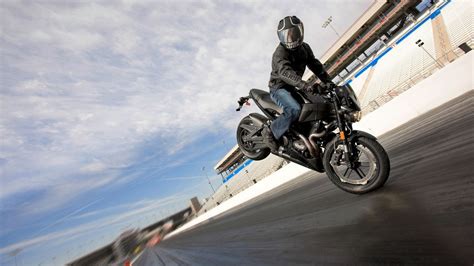 Super Fast Bikes: Bike stunts wallpapers hd