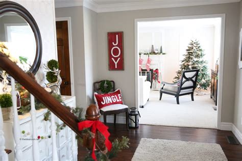 JOY Wood Christmas Sign - The Idea Room