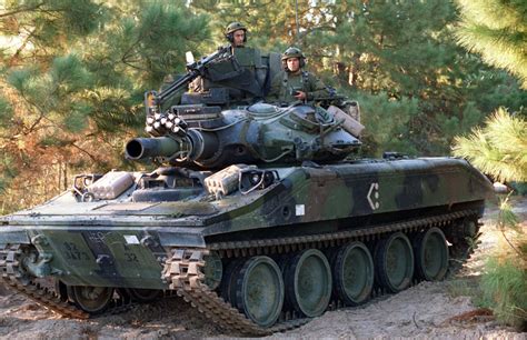 M551 Sheridan Armored Reconnaissance Airborne Assault Vehicle