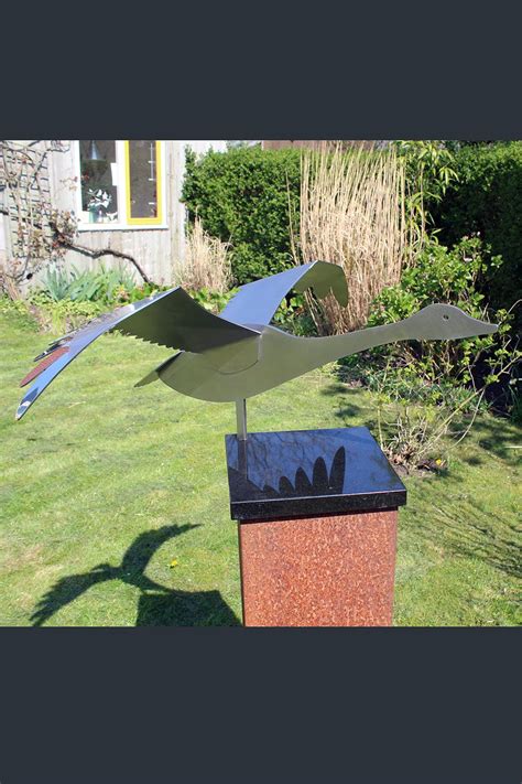 Flying swan made of stainless steel 316 Steel Sculpture, Modern Sculpture, Animal Sculptures ...