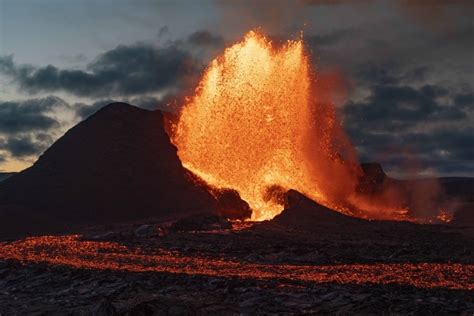 Iceland's Fagradalsfjall volcano eruption a 'wonder of nature' | See stunning pics | IndiaToday