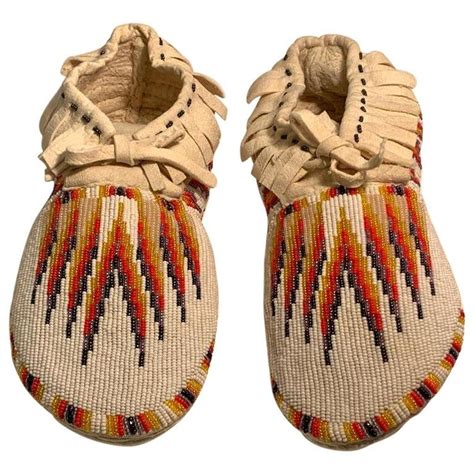 Beaded Paiute Native American Indian Handmade Work of Art Moccasins | Native american dolls ...