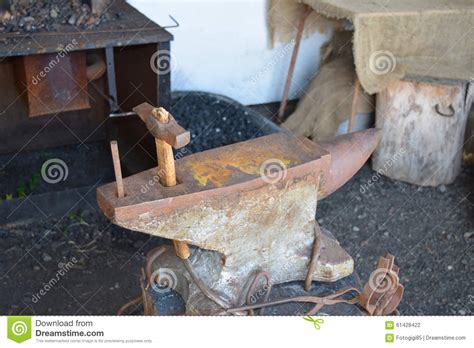 Old forge anvil stock photo. Image of craftsman, mechanical - 61428422