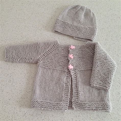 Ravelry: Babbity Baby Jacket by marianna mel | Baby sweater knitting pattern, Baby cardigan ...