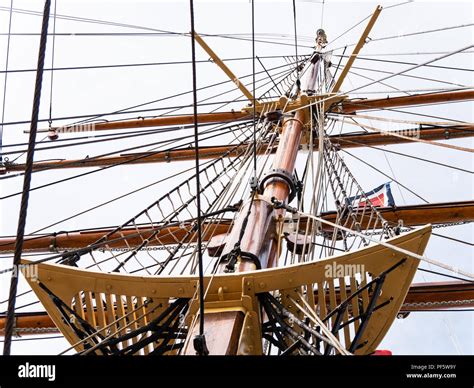 Mast, rigging and platform on RRS Discovery, Captain Scott's Antarctic ...