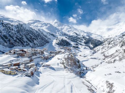 Alps snow: Storms set to bring major snowfall for delighted skiers ...